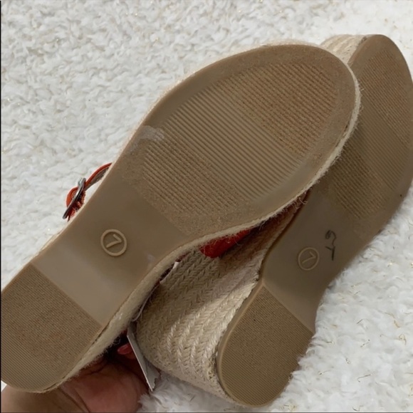 Universal Thread Orange Wedges - Picture 5 of 8